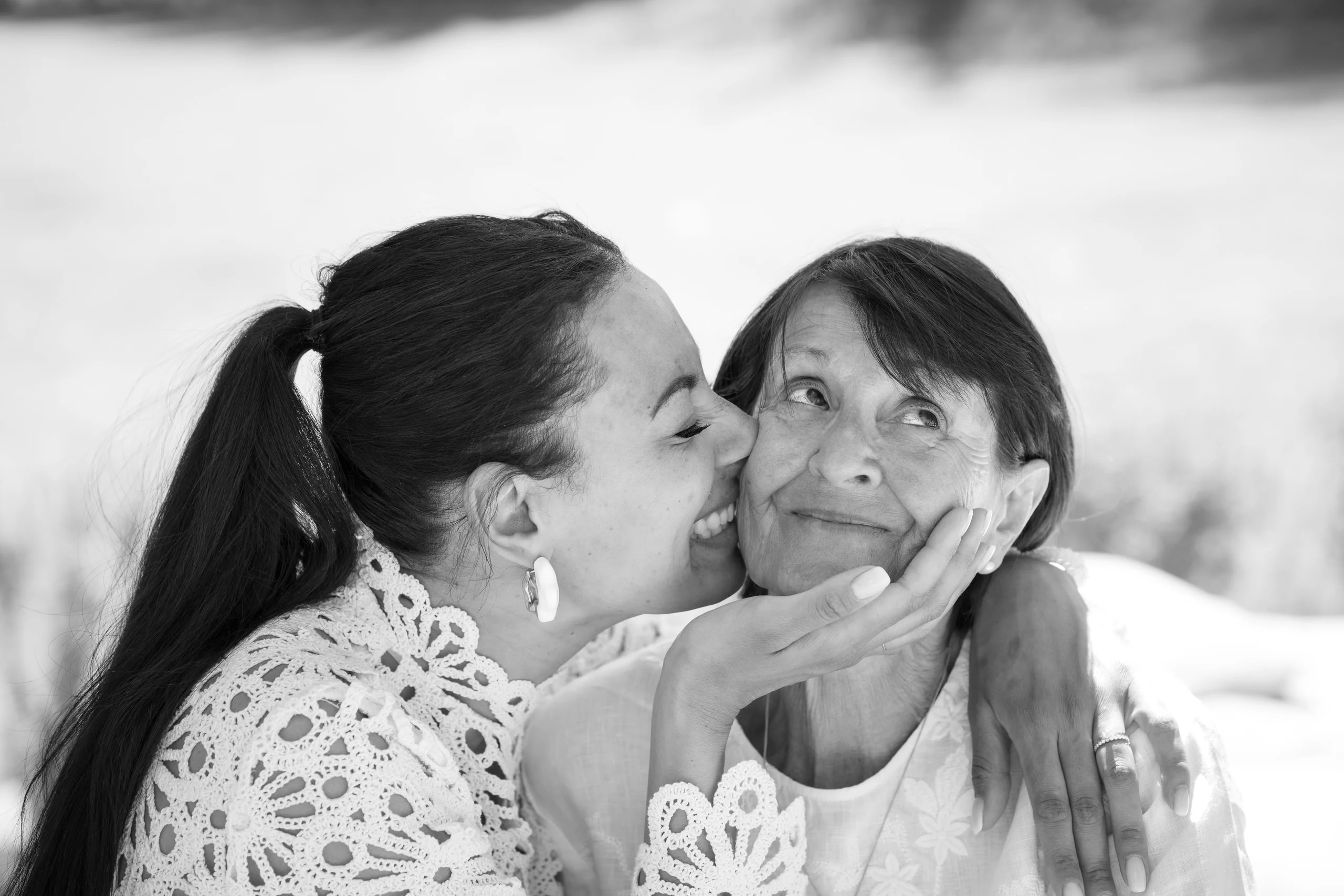 The bride kisses her mother, Marrakech