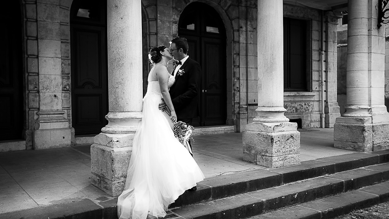 Mariage à Nevers dans la Nièvre au Palais Ducal par un photographe haut de gamme de la Région Centre Val de Loire à Orléans dans le Loiret 45 en France